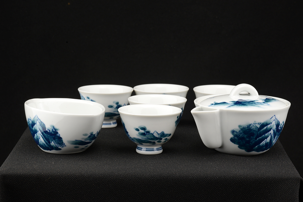 Kyoto sometsuke blue porcellain tea set for sencha and gyokuro